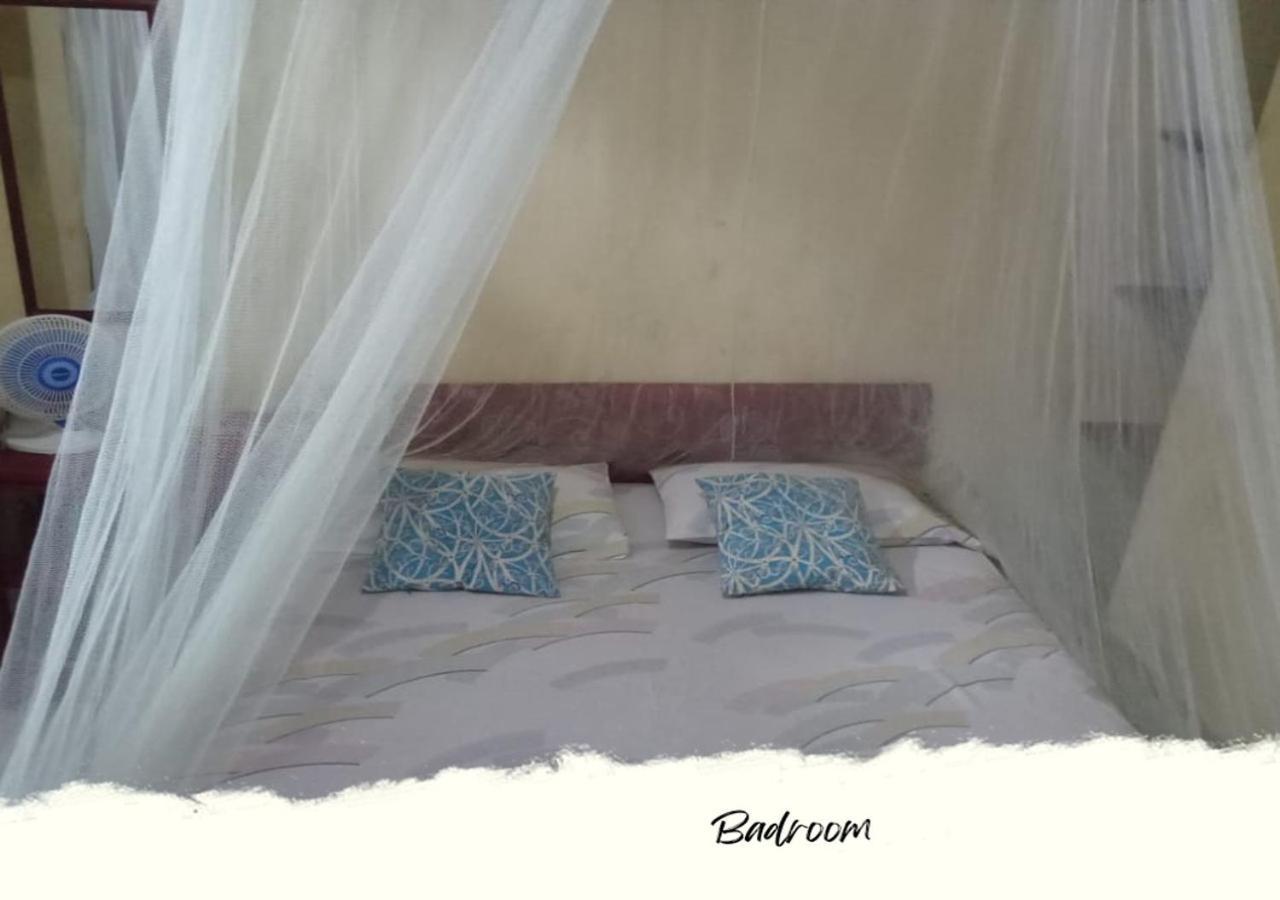Heiner Homestay ブナケン エクステリア 写真