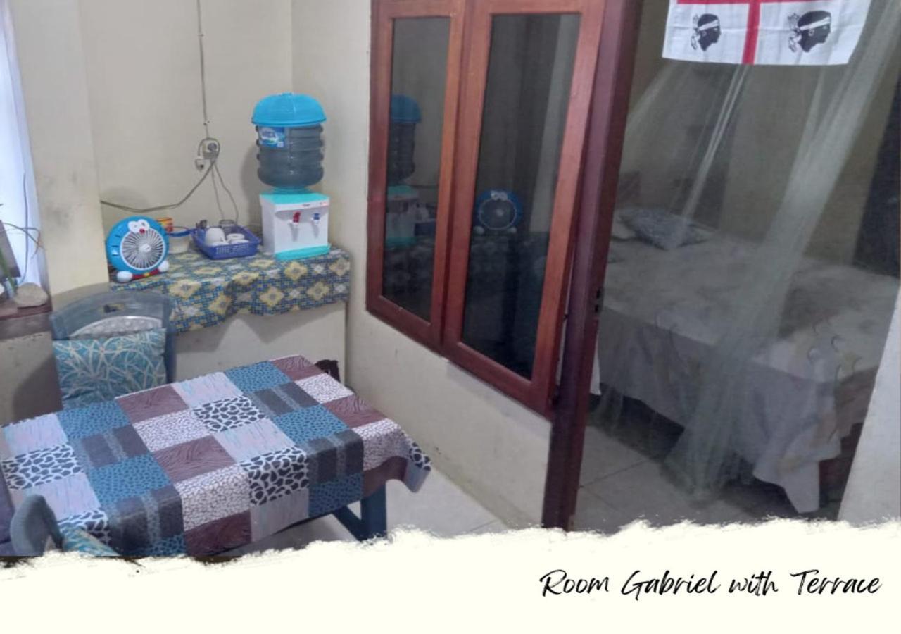 Heiner Homestay ブナケン エクステリア 写真